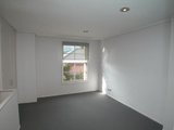 https://images.listonce.com.au/custom/160x/listings/5247-mckean-street-fitzroy-north-vic-3068/108/01817108_img_06.jpg?B5qGY5pv86w