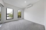 https://images.listonce.com.au/custom/160x/listings/525-27-coane-street-oakleigh-east-vic-3166/422/01353422_img_06.jpg?AkZqiEbhmBg