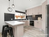 https://images.listonce.com.au/custom/160x/listings/525-27-thorpe-street-newport-vic-3015/200/01202200_img_06.jpg?To4lkWHoElw