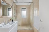 https://images.listonce.com.au/custom/160x/listings/525-vickery-street-bentleigh-vic-3204/343/01904343_img_03.jpg?fYZtecqbDms