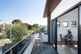 https://images.listonce.com.au/custom/160x/listings/5257-gillies-street-fairfield-vic-3078/970/00707970_img_10.jpg?xPoHoi1-iEQ