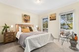 https://images.listonce.com.au/custom/160x/listings/526-bible-street-eltham-vic-3095/466/00644466_img_05.jpg?DV-WbHZLHXY