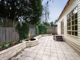 https://images.listonce.com.au/custom/160x/listings/526-pascoe-avenue-croydon-vic-3136/317/01525317_img_10.jpg?Y29emuIvF2M