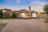 https://images.listonce.com.au/custom/160x/listings/526-pascoe-vale-road-pascoe-vale-vic-3044/368/01023368_img_01.jpg?NXedSyXTb-k