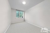 https://images.listonce.com.au/custom/160x/listings/527-belmont-avenue-north-glen-iris-vic-3146/758/01617758_img_11.jpg?ZWUuClwnfTU