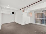 https://images.listonce.com.au/custom/160x/listings/527-peel-street-eltham-vic-3095/629/01691629_img_06.jpg?mL1VkxLWoq0