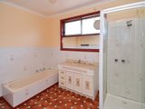 https://images.listonce.com.au/custom/160x/listings/527-thompson-road-norlane-vic-3214/110/01699110_img_06.jpg?IzSRXiZjPdM
