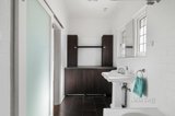 https://images.listonce.com.au/custom/160x/listings/5270-st-kilda-street-brighton-vic-3186/507/01474507_img_07.jpg?2kDvOO5LvRo