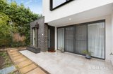 https://images.listonce.com.au/custom/160x/listings/5278-highbury-road-mount-waverley-vic-3149/595/01928595_img_13.jpg?IFk26zbN9Hs