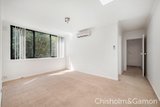 https://images.listonce.com.au/custom/160x/listings/528-pine-avenue-elwood-vic-3184/763/01794763_img_02.jpg?JmSi4I6oTMI