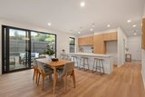 https://images.listonce.com.au/custom/160x/listings/528-ross-road-croydon-vic-3136/163/01911163_img_06.jpg?zHj8n7z5AcI