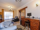 https://images.listonce.com.au/custom/160x/listings/529-blackburn-road-blackburn-vic-3130/764/01743764_img_02.jpg?owq3K_zmc4Q