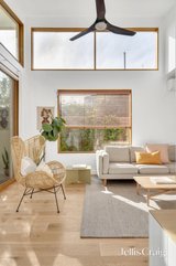 https://images.listonce.com.au/custom/160x/listings/529-pascoe-vale-road-pascoe-vale-vic-3044/957/01750957_img_05.jpg?fppVQ4FT38I