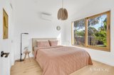 https://images.listonce.com.au/custom/160x/listings/529-pascoe-vale-road-pascoe-vale-vic-3044/957/01750957_img_08.jpg?cfCOZ5YN4xc