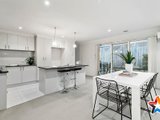 https://images.listonce.com.au/custom/160x/listings/52a-lincoln-road-croydon-vic-3136/262/01526262_img_02.jpg?sYRfaTlUt2k