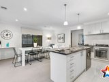 https://images.listonce.com.au/custom/160x/listings/52a-lincoln-road-croydon-vic-3136/262/01526262_img_04.jpg?3IgUthtsH4A