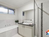 https://images.listonce.com.au/custom/160x/listings/52a-lincoln-road-croydon-vic-3136/262/01526262_img_12.jpg?D2TUbt0P4_0