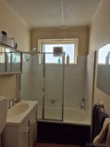 https://images.listonce.com.au/custom/160x/listings/52b-loyola-avenue-brunswick-vic-3056/476/01681476_img_03.jpg?GnDAHoceu7c