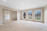https://images.listonce.com.au/custom/160x/listings/53-alfredton-drive-alfredton-vic-3350/442/01747442_img_04.jpg?LIWAdlFw_Yc