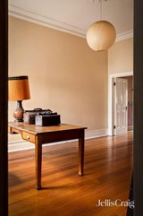 https://images.listonce.com.au/custom/160x/listings/53-barrow-street-coburg-vic-3058/122/01981122_img_06.jpg?JvzSlljj8lA