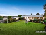 https://images.listonce.com.au/custom/160x/listings/53-caravelle-crescent-strathmore-heights-vic-3041/368/00847368_img_10.jpg?n1RdUOw8pfI