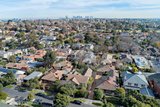 https://images.listonce.com.au/custom/160x/listings/53-cecil-street-kew-vic-3101/217/01684217_img_07.jpg?vsYxIc86lAU