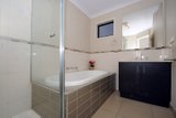 https://images.listonce.com.au/custom/160x/listings/53-challenger-circuit-cranbourne-east-vic-3977/554/01824554_img_06.jpg?hUjaUTg5Blc
