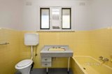 https://images.listonce.com.au/custom/160x/listings/53-clarke-street-lilydale-vic-3140/988/01680988_img_15.jpg?hkcGUVzxDOQ