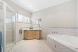 https://images.listonce.com.au/custom/160x/listings/53-darriwell-drive-mount-helen-vic-3350/992/01628992_img_21.jpg?0v_Q44JnFxM