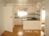 https://images.listonce.com.au/custom/160x/listings/53-frederick-street-yarraville-vic-3013/551/01900551_img_03.jpg?dwEgtl5rICg