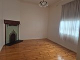 https://images.listonce.com.au/custom/160x/listings/53-frederick-street-yarraville-vic-3013/551/01900551_img_07.jpg?qa_nWeiUIMk
