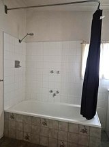 https://images.listonce.com.au/custom/160x/listings/53-frederick-street-yarraville-vic-3013/551/01900551_img_15.jpg?pvADl0_tf6k