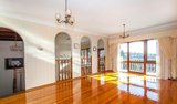 https://images.listonce.com.au/custom/160x/listings/53-grandview-road-wheelers-hill-vic-3150/986/01988986_img_03.jpg?Szxz7ZI50tQ