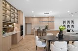 https://images.listonce.com.au/custom/160x/listings/53-grenfell-road-mount-waverley-vic-3149/028/01809028_img_06.jpg?mthrdC92W1s