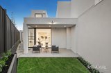 https://images.listonce.com.au/custom/160x/listings/53-grenfell-road-mount-waverley-vic-3149/028/01809028_img_17.jpg?fyt1zddwNPc