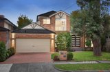 https://images.listonce.com.au/custom/160x/listings/53-hastings-avenue-blackburn-south-vic-3130/050/01033050_img_01.jpg?pyW2xu90-18