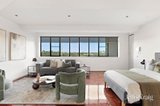 https://images.listonce.com.au/custom/160x/listings/53-hillside-crescent-maribyrnong-vic-3032/324/01987324_img_09.jpg?B9FUu3QFdvo