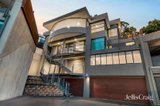 https://images.listonce.com.au/custom/160x/listings/53-hillside-crescent-maribyrnong-vic-3032/324/01987324_img_14.jpg?MlvG-XSaY6M
