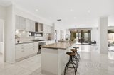 https://images.listonce.com.au/custom/160x/listings/53-josephine-avenue-mount-waverley-vic-3149/603/01635603_img_06.jpg?7M7KyDhazrc