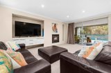 https://images.listonce.com.au/custom/160x/listings/53-legacy-drive-mount-martha-vic-3934/124/01541124_img_05.jpg?hI0Dp-pk19I