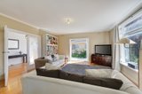 https://images.listonce.com.au/custom/160x/listings/53-muir-street-mount-waverley-vic-3149/073/00139073_img_03.jpg?vxTCdPk59Ac