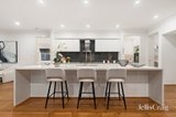 https://images.listonce.com.au/custom/160x/listings/53-oak-hill-road-mount-waverley-vic-3149/689/01948689_img_04.jpg?dinpTMc7gEw