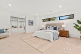 https://images.listonce.com.au/custom/160x/listings/53-oak-hill-road-mount-waverley-vic-3149/689/01948689_img_18.jpg?Mwv1lYtNzIw