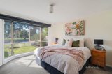 https://images.listonce.com.au/custom/160x/listings/53-park-crescent-williamstown-north-vic-3016/482/01563482_img_09.jpg?kCvi24t-Rkc