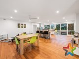 https://images.listonce.com.au/custom/160x/listings/53-pine-road-mooroolbark-vic-3138/514/01525514_img_04.jpg?yHT2iVdboCE