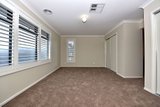 https://images.listonce.com.au/custom/160x/listings/53-stanley-road-vermont-south-vic-3133/398/01910398_img_02.jpg?Z6jAH2Lv4PM