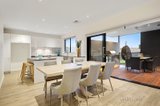 https://images.listonce.com.au/custom/160x/listings/53-thea-grove-doncaster-east-vic-3109/633/00406633_img_07.jpg?VRn26nBdL1I