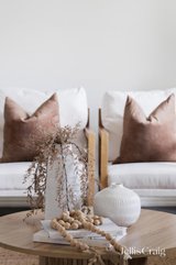 https://images.listonce.com.au/custom/160x/listings/53-wattle-drive-watsonia-vic-3087/315/01742315_img_03.jpg?hToI7qj7qYM