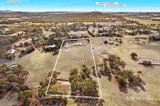 https://images.listonce.com.au/custom/160x/listings/53-westview-court-kyneton-vic-3444/257/01898257_img_18.jpg?PGHFPFcmKMM