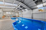 https://images.listonce.com.au/custom/160x/listings/53-westview-court-kyneton-vic-3444/990/01701990_img_05.jpg?1h4ljmnVBr0
